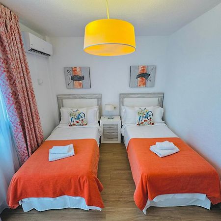 Pueblo Evita Premium Suites Benalmadena Bagian luar foto